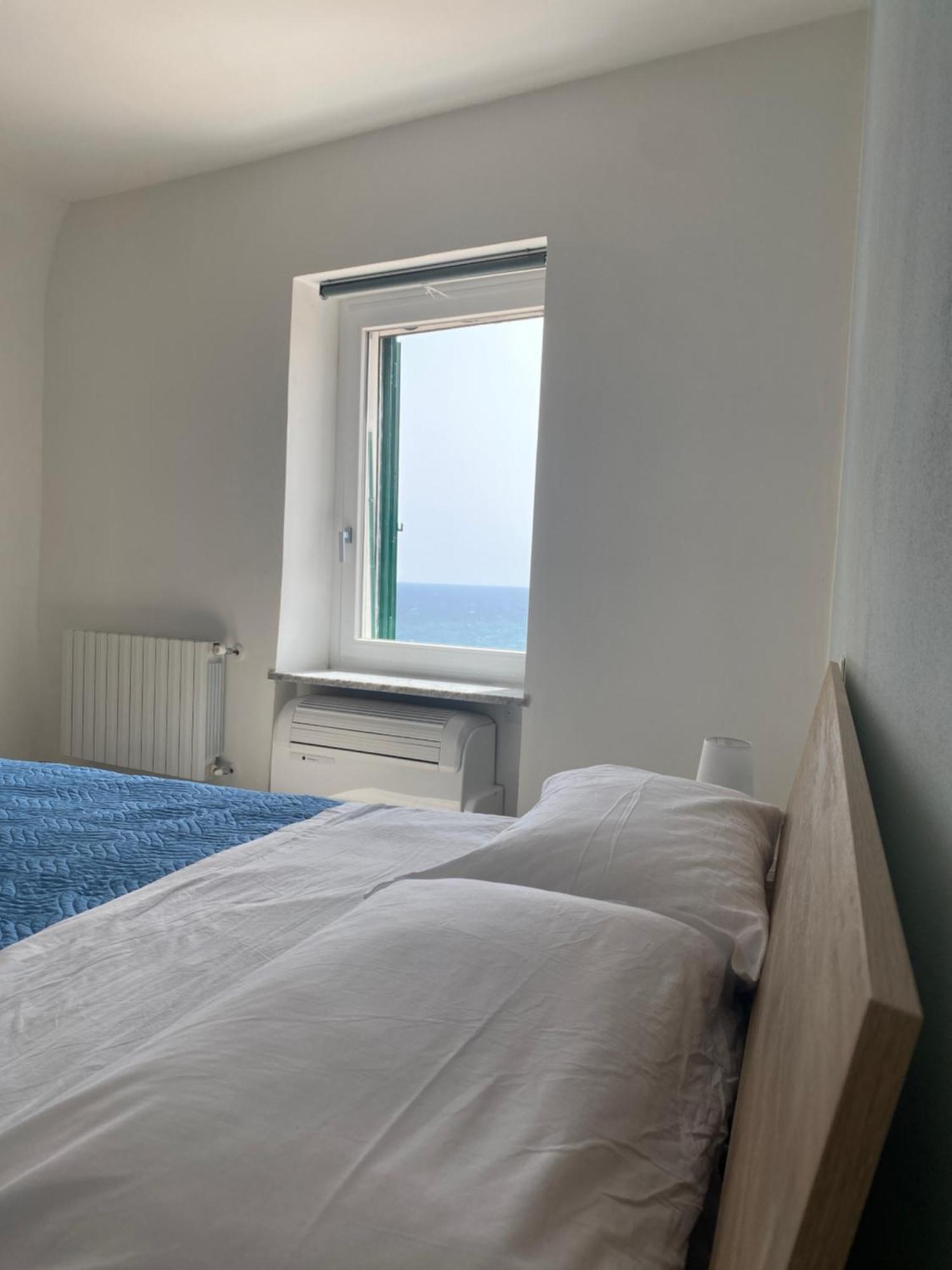 Casa Vacanze Merletto Imperia Exterior foto